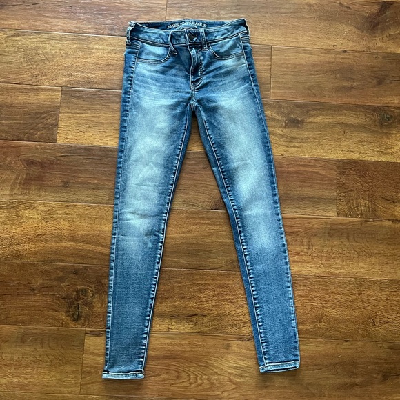 American Eagle Super Stretch Jegging - Picture 2 of 3